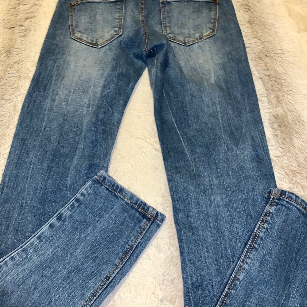 Zara Women’s Ripped Jeans - Picture 7 of 7